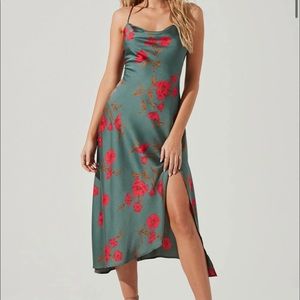 ASTR the label Gaia midi dress - teal with red floral pattern NWOT